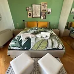 Lenta Terrazza Garbatella