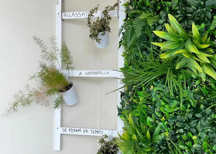 Lenta Terrazza Garbatella 4*