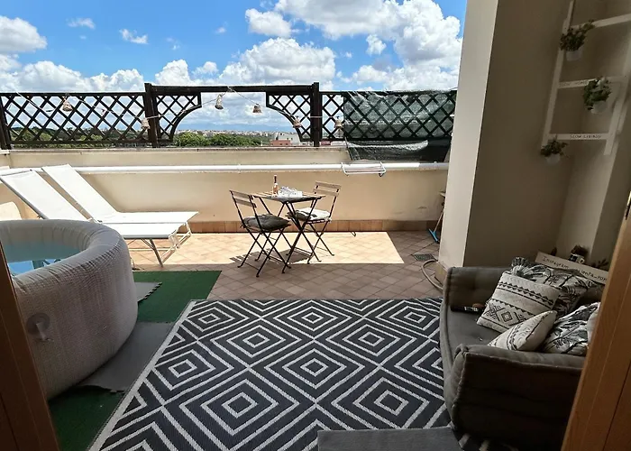 Konukevi Lenta Terrazza Garbatella 4*