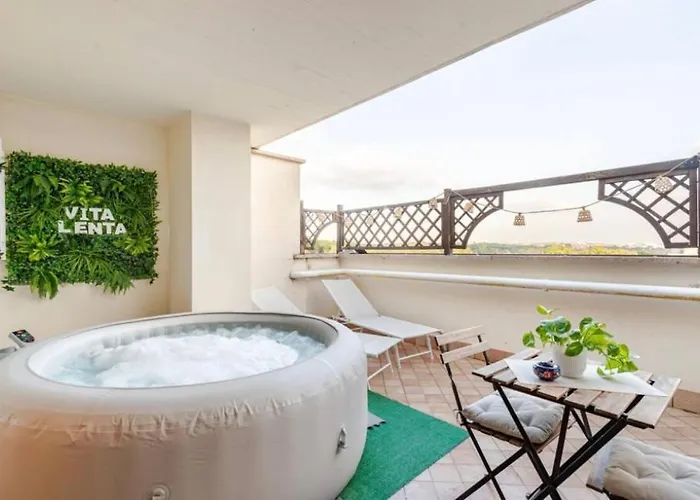 Konukevi Lenta Terrazza Garbatella 4*